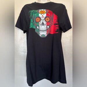 Green, White, & Red Skull Medium Shirt